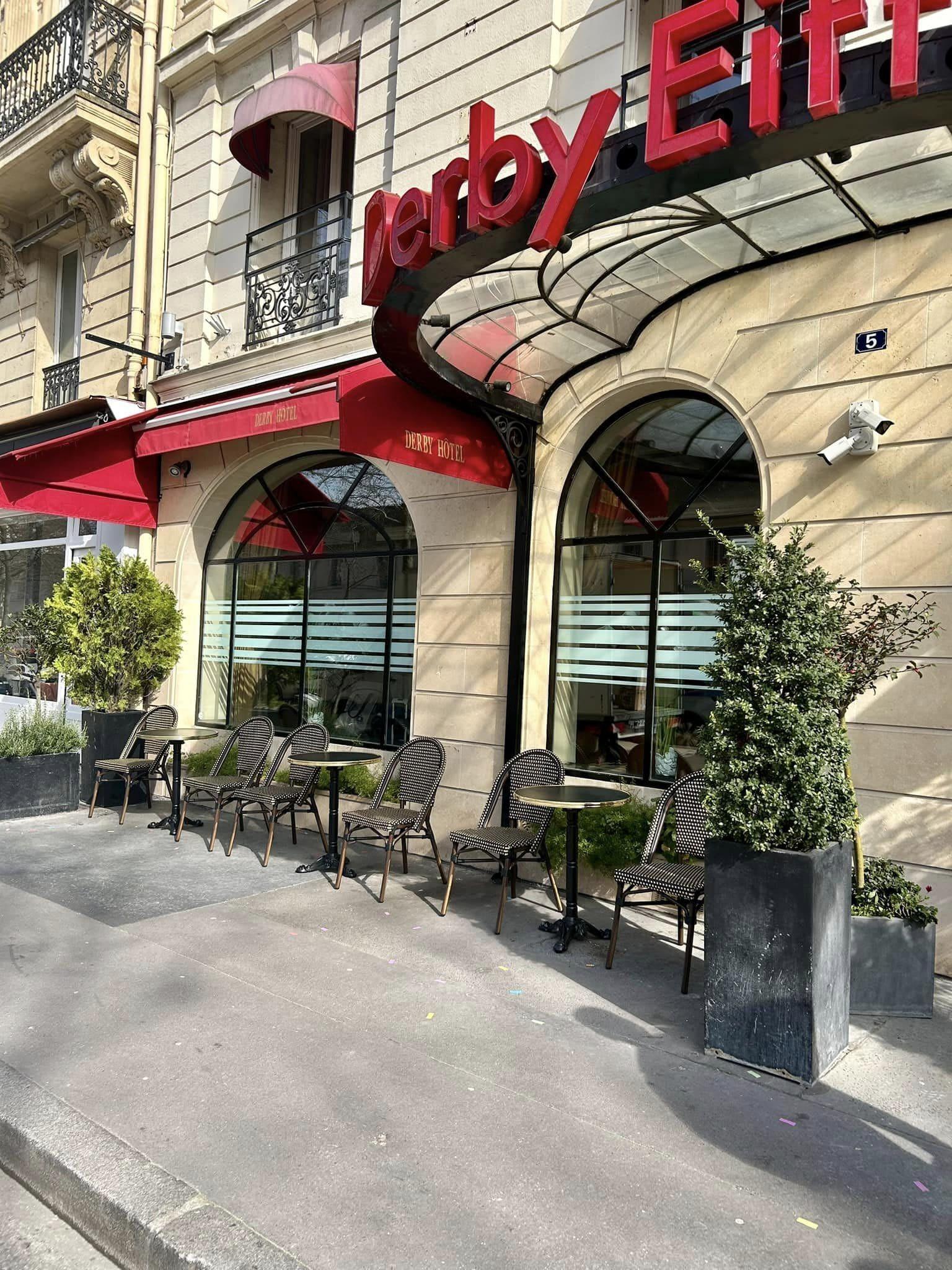 Derby Eiffel 4* Paris