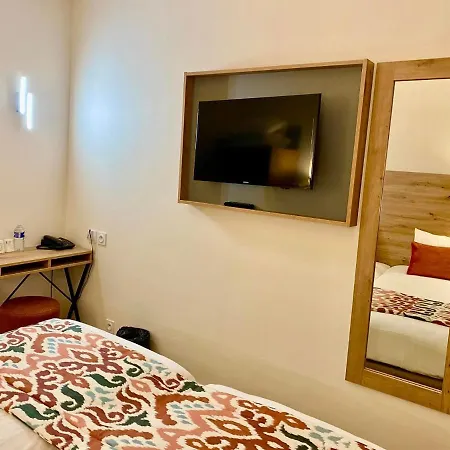 Derby Eiffel Hotel Parigi
