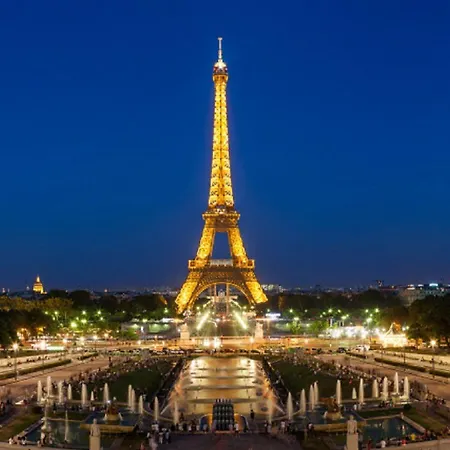 Derby Eiffel 4*