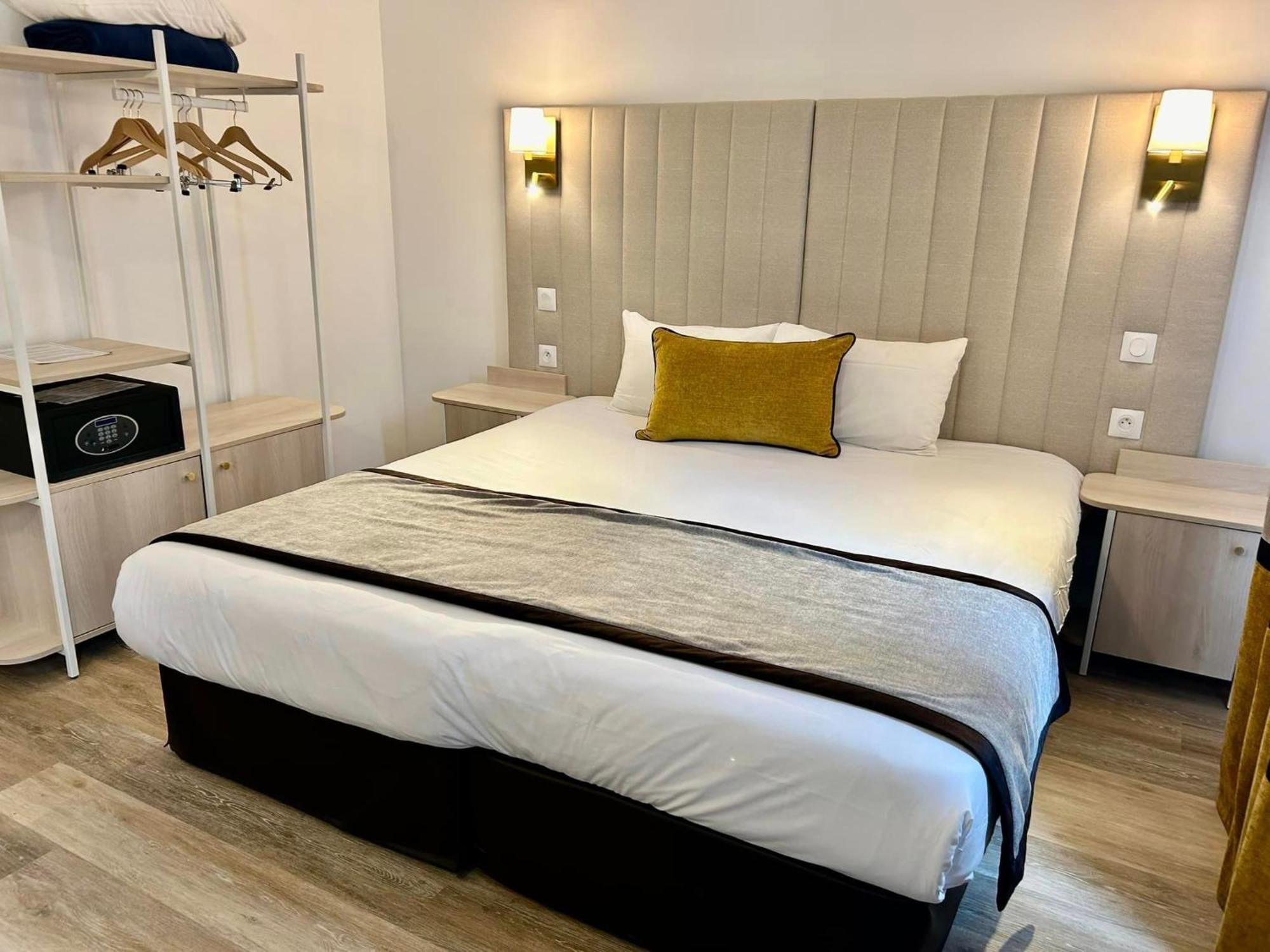 Derby Eiffel Hotel 4*